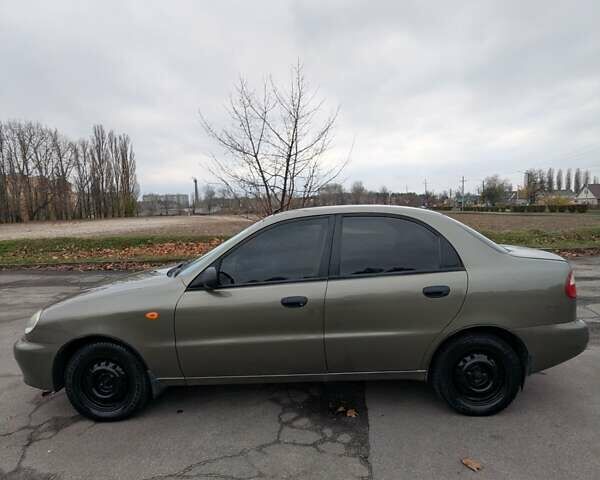 Зелений Деу Сенс, об'ємом двигуна 1.3 л та пробігом 240 тис. км за 2100 $, фото 5 на Automoto.ua