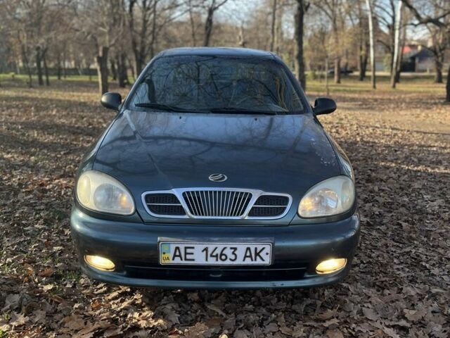 Зеленый Дэу Сенс, объемом двигателя 1.5 л и пробегом 220 тыс. км за 2200 $, фото 2 на Automoto.ua