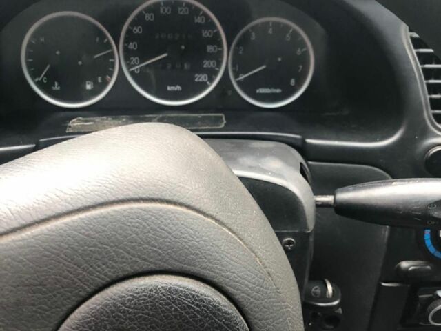 Зеленый Дэу Сенс, объемом двигателя 1.5 л и пробегом 260 тыс. км за 953 $, фото 6 на Automoto.ua