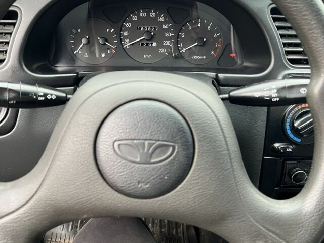 Зеленый Дэу Сенс, объемом двигателя 1.5 л и пробегом 181 тыс. км за 2300 $, фото 9 на Automoto.ua