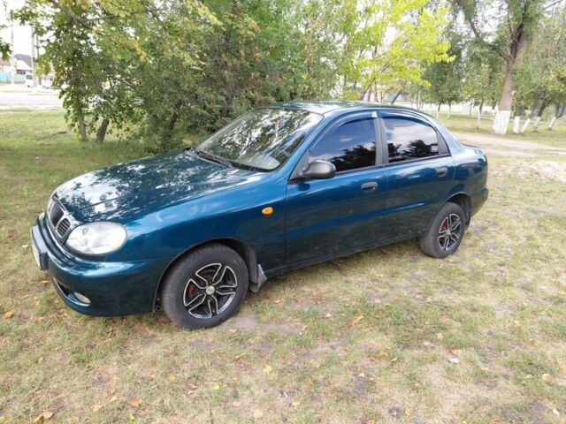 Зеленый Дэу Сенс, объемом двигателя 1.5 л и пробегом 162 тыс. км за 3500 $, фото 1 на Automoto.ua