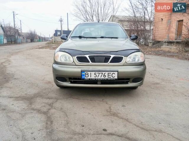 Зеленый Дэу Сенс, объемом двигателя 1.3 л и пробегом 140 тыс. км за 2250 $, фото 1 на Automoto.ua