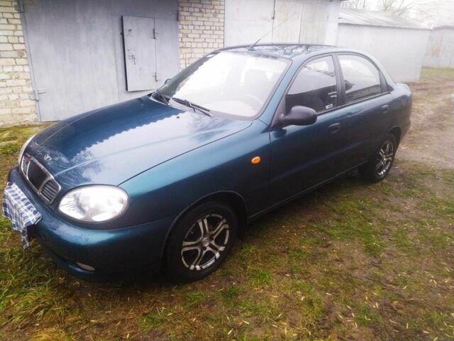 Зеленый Дэу Сенс, объемом двигателя 1.5 л и пробегом 221 тыс. км за 3200 $, фото 2 на Automoto.ua