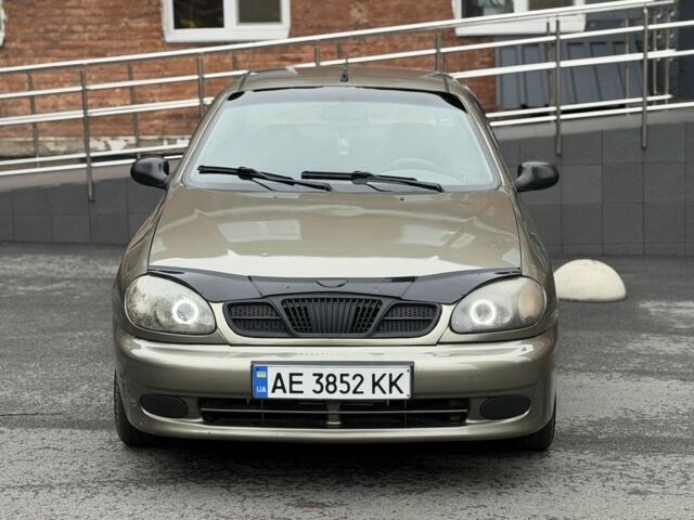 Зеленый Дэу Сенс, объемом двигателя 1.3 л и пробегом 250 тыс. км за 1700 $, фото 1 на Automoto.ua