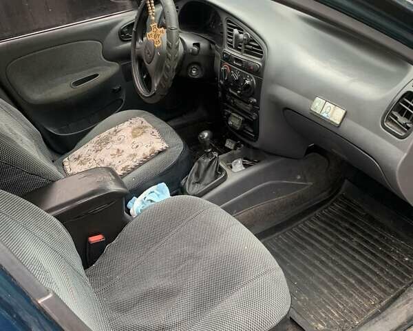 Деу Сенс 2005 у Светловдске на Automoto.ua Зелений Деу Сенс, об'ємом двигуна 1.3 л та пробігом 310 тис. км за 2000 $, фото 1 на Automoto.ua
