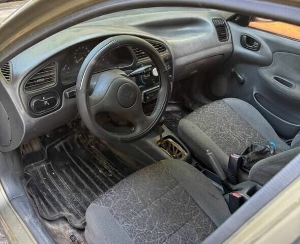 Зелений Деу Сенс, об'ємом двигуна 1.3 л та пробігом 3 тис. км за 1200 $, фото 1 на Automoto.ua