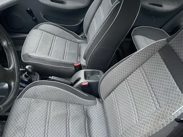 Зеленый Дэу Сенс, объемом двигателя 1.3 л и пробегом 151 тыс. км за 2350 $, фото 5 на Automoto.ua