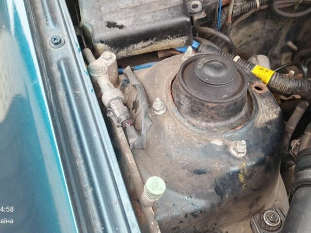 Зелений Деу Сенс, об'ємом двигуна 1.5 л та пробігом 223 тис. км за 2200 $, фото 7 на Automoto.ua