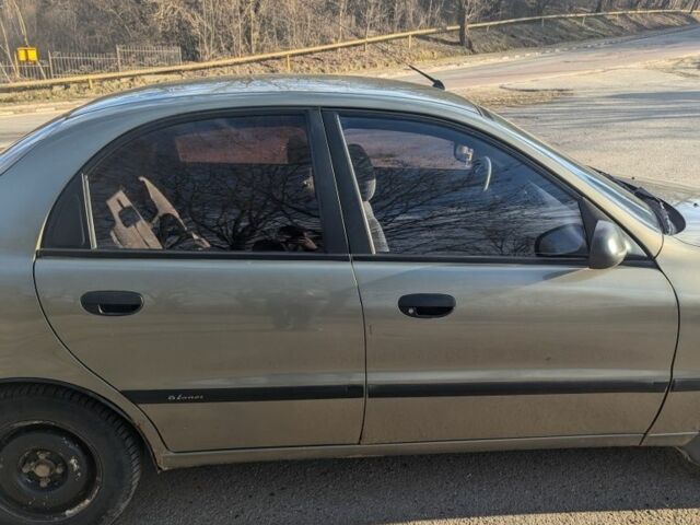 Зелений Деу Сенс, об'ємом двигуна 1.5 л та пробігом 230 тис. км за 1350 $, фото 1 на Automoto.ua
