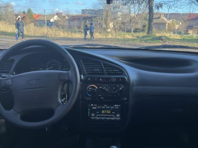 Зеленый Дэу Сенс, объемом двигателя 1.5 л и пробегом 220 тыс. км за 2200 $, фото 5 на Automoto.ua