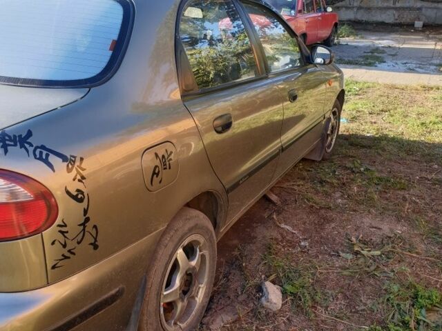 Дэу Сенс 2005 в Поляне на Automoto.ua Зеленый Дэу Сенс, объемом двигателя 0 л и пробегом 205 тыс. км за 2000 $, фото 5 на Automoto.ua