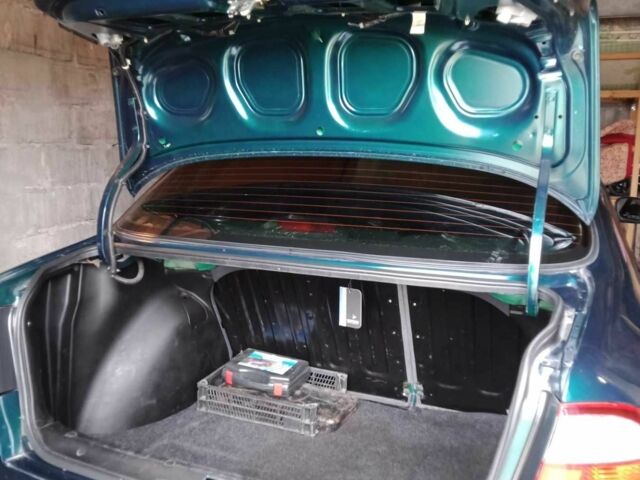 Зеленый Дэу Сенс, объемом двигателя 1.3 л и пробегом 160 тыс. км за 2900 $, фото 5 на Automoto.ua