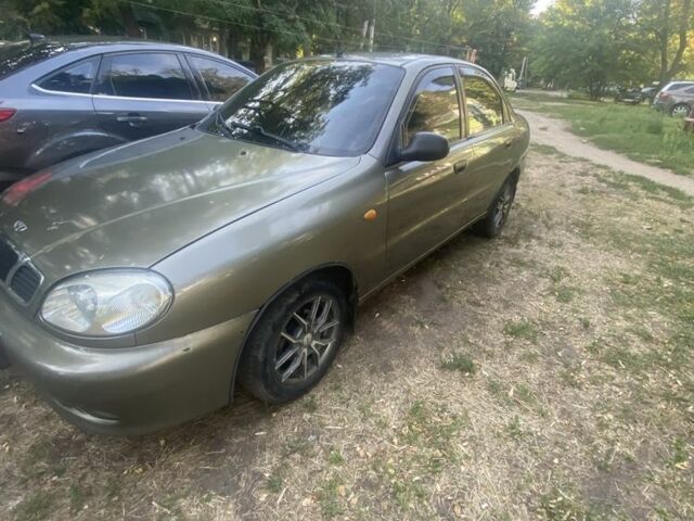 Зеленый Дэу Сенс, объемом двигателя 1.5 л и пробегом 370 тыс. км за 1293 $, фото 1 на Automoto.ua