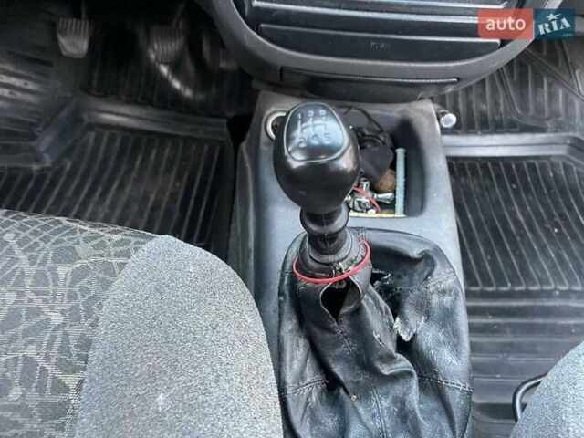 Зелений Деу Сенс, об'ємом двигуна 1.3 л та пробігом 184 тис. км за 1800 $, фото 3 на Automoto.ua