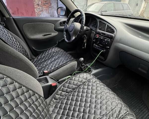 Зеленый Дэу Сенс, объемом двигателя 1.3 л и пробегом 73 тыс. км за 2550 $, фото 3 на Automoto.ua