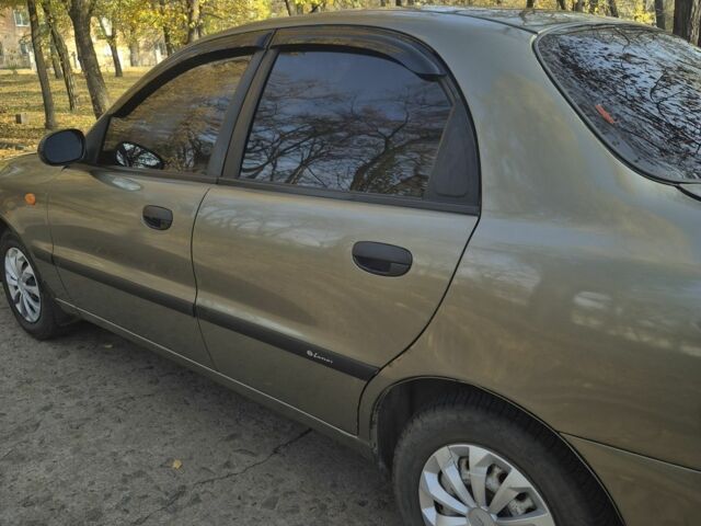 Зеленый Дэу Сенс, объемом двигателя 1.3 л и пробегом 3 тыс. км за 1850 $, фото 3 на Automoto.ua