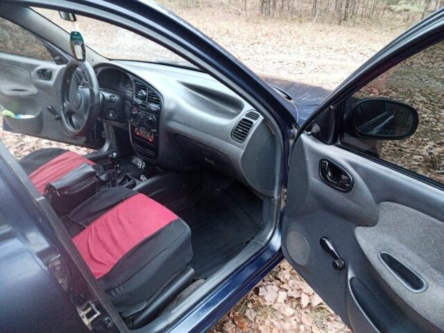 Зеленый Дэу Сенс, объемом двигателя 1.3 л и пробегом 300 тыс. км за 1200 $, фото 19 на Automoto.ua