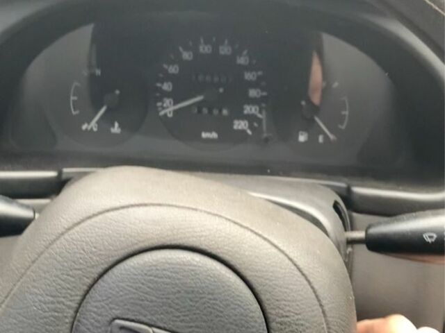 Зелений Деу Сенс, об'ємом двигуна 1.5 л та пробігом 166 тис. км за 1650 $, фото 2 на Automoto.ua