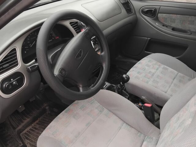 Зелений Деу Сенс, об'ємом двигуна 1.6 л та пробігом 165 тис. км за 2900 $, фото 5 на Automoto.ua