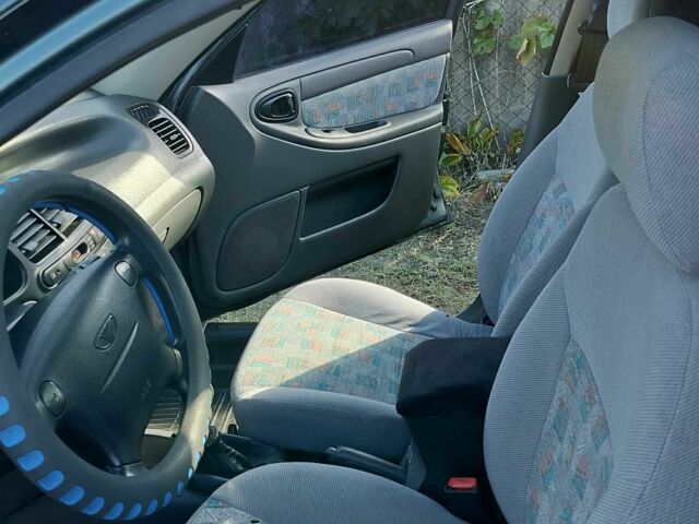 Зеленый Дэу Сенс, объемом двигателя 1.5 л и пробегом 304 тыс. км за 1736 $, фото 4 на Automoto.ua