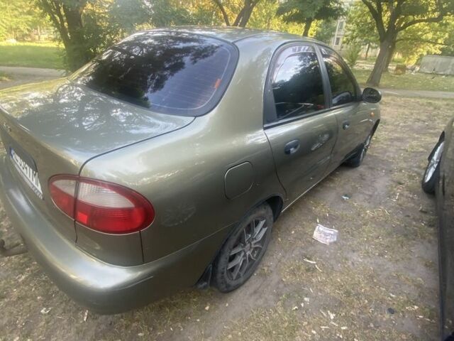 Зеленый Дэу Сенс, объемом двигателя 1.5 л и пробегом 370 тыс. км за 1293 $, фото 5 на Automoto.ua