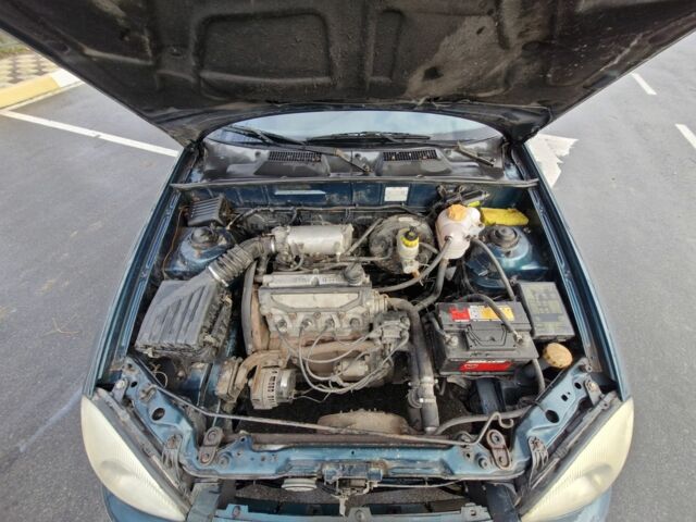 Зеленый Дэу Сенс, объемом двигателя 1.3 л и пробегом 2 тыс. км за 1350 $, фото 3 на Automoto.ua