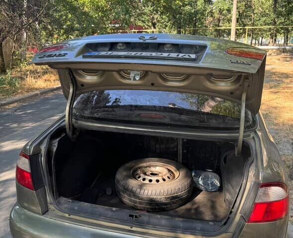 Зелений Деу Сенс, об'ємом двигуна 1.3 л та пробігом 3 тис. км за 1200 $, фото 2 на Automoto.ua