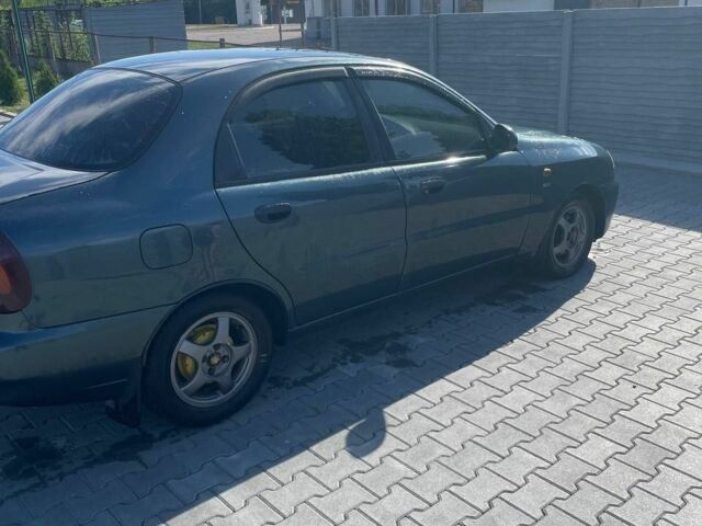 Зеленый Дэу Сенс, объемом двигателя 1.6 л и пробегом 240 тыс. км за 2300 $, фото 3 на Automoto.ua