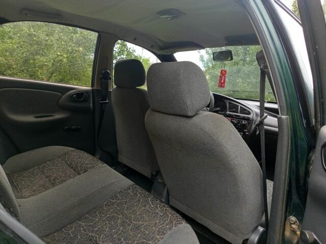 Зелений Деу Сенс, об'ємом двигуна 1.3 л та пробігом 204 тис. км за 1000 $, фото 2 на Automoto.ua