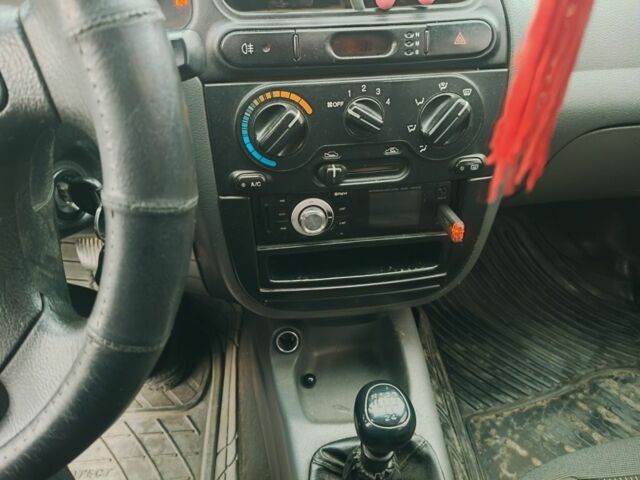 Зеленый Дэу Сенс, объемом двигателя 1.5 л и пробегом 2 тыс. км за 1500 $, фото 4 на Automoto.ua