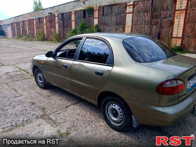 Зеленый Дэу Сенс, объемом двигателя 1.3 л и пробегом 202 тыс. км за 1600 $, фото 2 на Automoto.ua