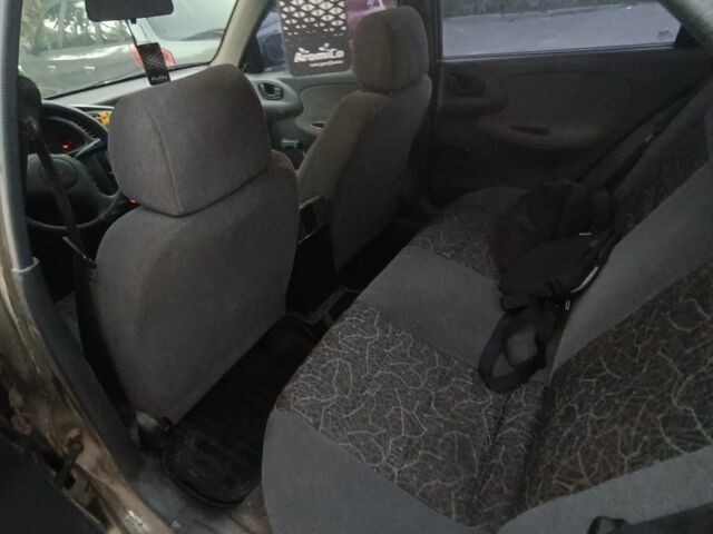 Зелений Деу Сенс, об'ємом двигуна 1.5 л та пробігом 180 тис. км за 1187 $, фото 5 на Automoto.ua