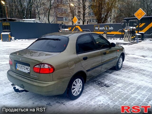 Зелений Деу Сенс, об'ємом двигуна 1.3 л та пробігом 147 тис. км за 2900 $, фото 4 на Automoto.ua