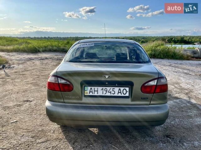 Зеленый Дэу Сенс, объемом двигателя 1.3 л и пробегом 247 тыс. км за 1650 $, фото 2 на Automoto.ua