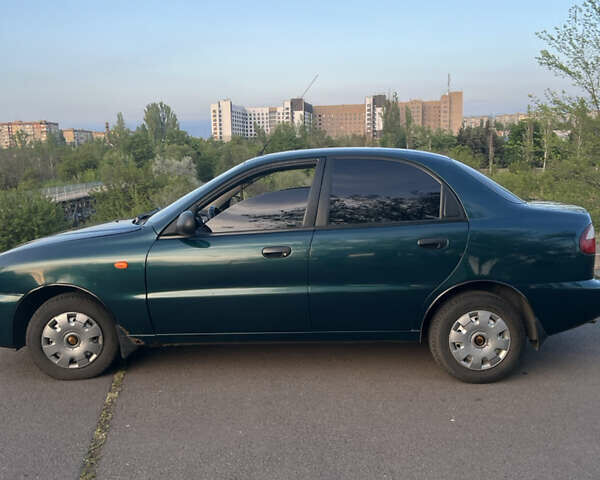 Зелений Деу Сенс, об'ємом двигуна 1.3 л та пробігом 138 тис. км за 2000 $, фото 11 на Automoto.ua