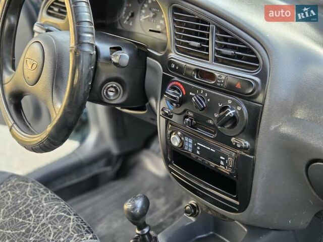 Зеленый Дэу Сенс, объемом двигателя 1.3 л и пробегом 135 тыс. км за 2650 $, фото 5 на Automoto.ua