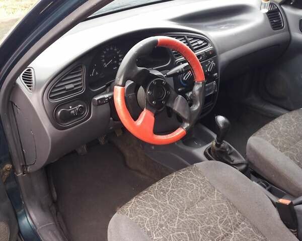Зеленый Дэу Сенс, объемом двигателя 1.3 л и пробегом 150 тыс. км за 1500 $, фото 5 на Automoto.ua