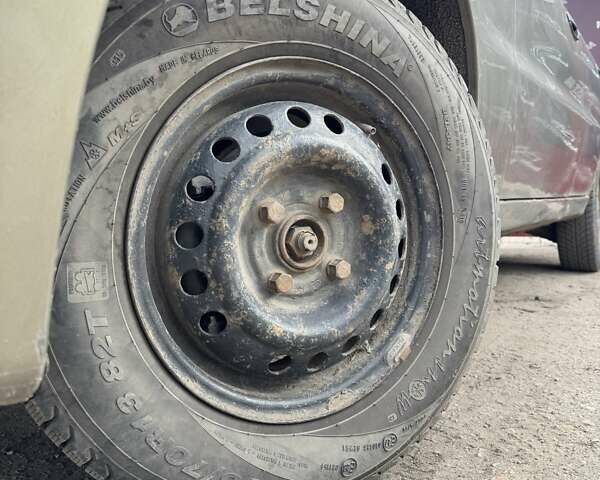 Зелений Деу Сенс, об'ємом двигуна 1.3 л та пробігом 101 тис. км за 1800 $, фото 5 на Automoto.ua