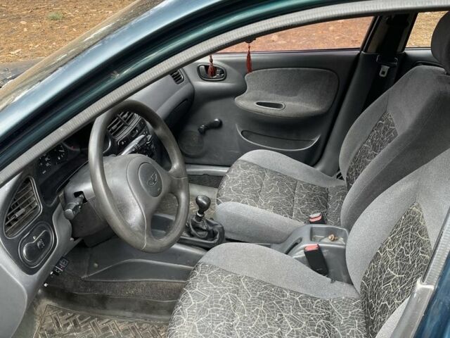Зелений Деу Сенс, об'ємом двигуна 1.3 л та пробігом 170 тис. км за 1100 $, фото 5 на Automoto.ua
