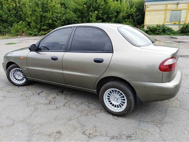 Зелений Деу Сенс, об'ємом двигуна 1.5 л та пробігом 156 тис. км за 2950 $, фото 4 на Automoto.ua