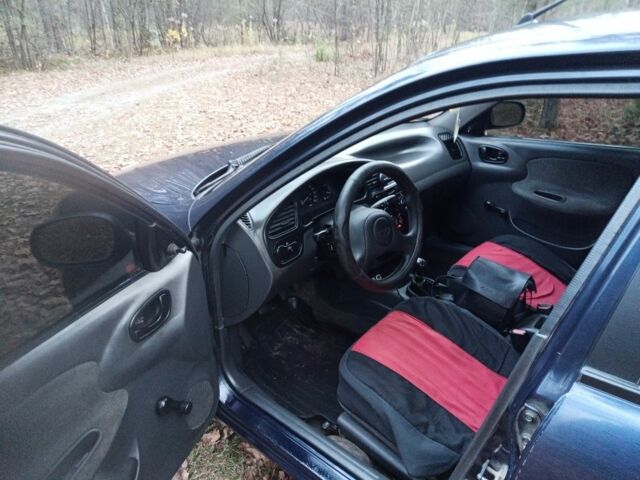 Зеленый Дэу Сенс, объемом двигателя 1.3 л и пробегом 300 тыс. км за 1200 $, фото 18 на Automoto.ua