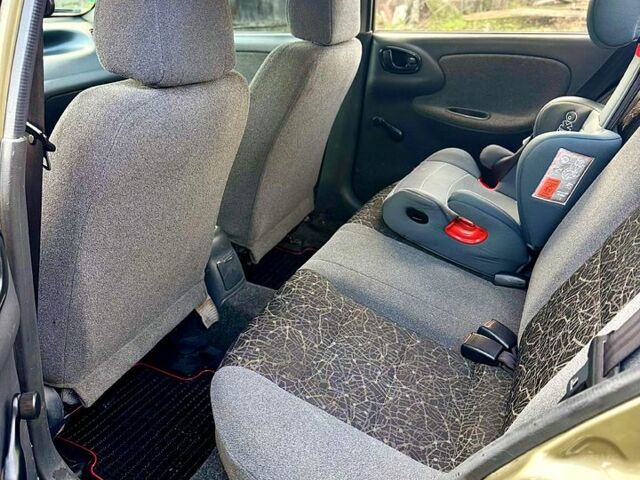 Зелений Деу Сенс, об'ємом двигуна 1.3 л та пробігом 275 тис. км за 1750 $, фото 8 на Automoto.ua