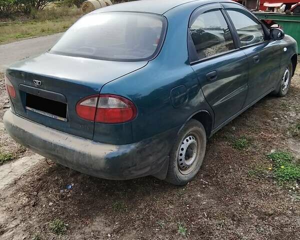 Зеленый Дэу Сенс, объемом двигателя 1.3 л и пробегом 200 тыс. км за 1700 $, фото 4 на Automoto.ua