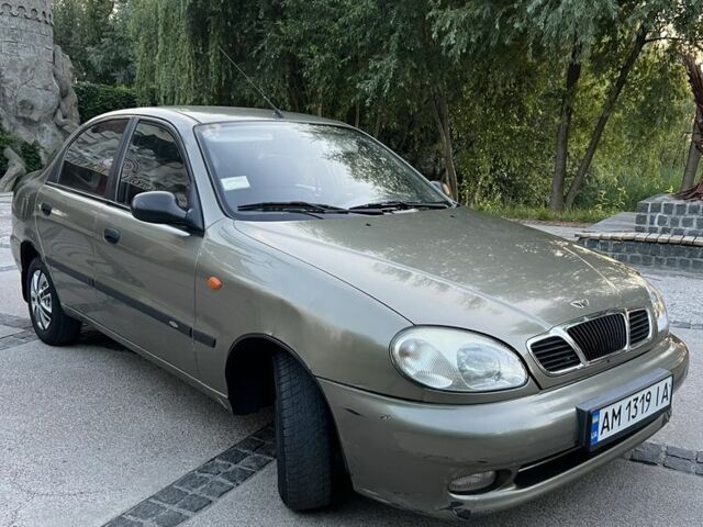 Зеленый Дэу Сенс, объемом двигателя 1.3 л и пробегом 180 тыс. км за 1600 $, фото 3 на Automoto.ua