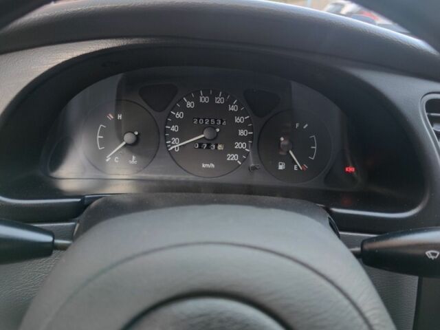 Зеленый Дэу Сенс, объемом двигателя 1.3 л и пробегом 202 тыс. км за 2300 $, фото 10 на Automoto.ua