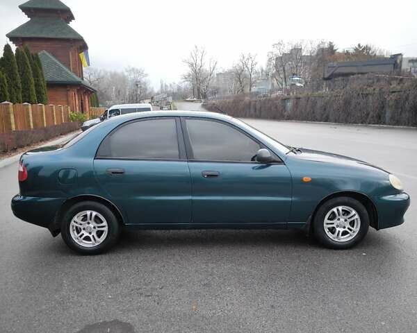 Зеленый Дэу Сенс, объемом двигателя 1.3 л и пробегом 222 тыс. км за 1750 $, фото 3 на Automoto.ua