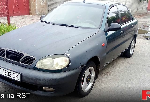 Зеленый Дэу Сенс, объемом двигателя 1.3 л и пробегом 255 тыс. км за 1600 $, фото 2 на Automoto.ua