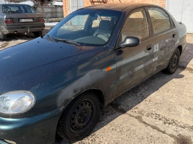 Зелений Деу Сенс, об'ємом двигуна 1.5 л та пробігом 400 тис. км за 1300 $, фото 1 на Automoto.ua