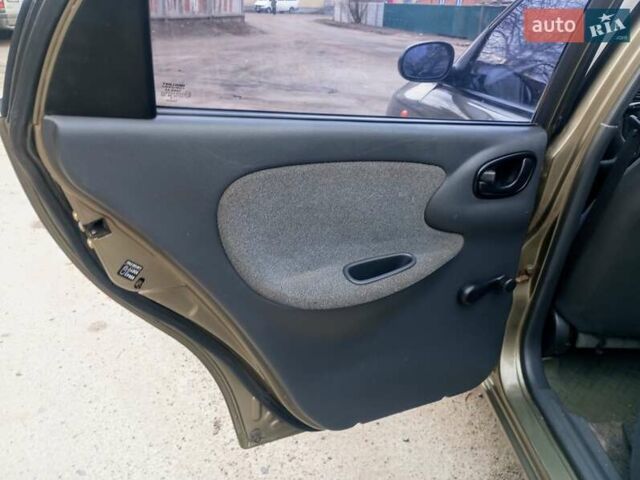 Зеленый Дэу Сенс, объемом двигателя 1.3 л и пробегом 140 тыс. км за 2250 $, фото 16 на Automoto.ua