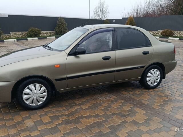 Зелений Деу Сенс, об'ємом двигуна 1.6 л та пробігом 212 тис. км за 2300 $, фото 1 на Automoto.ua